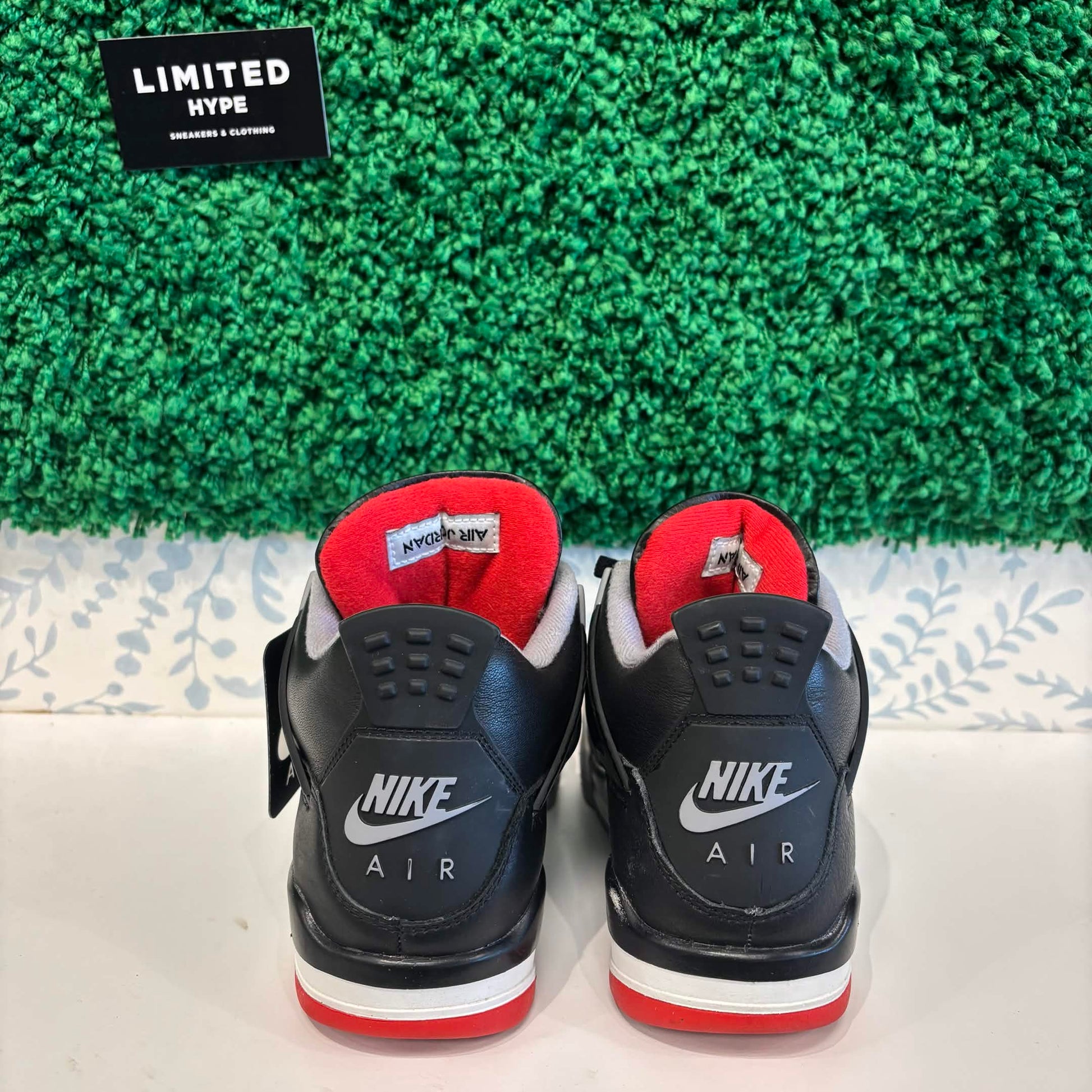 Jordan 4 Retro Bred Reimagined (GS) (USED)