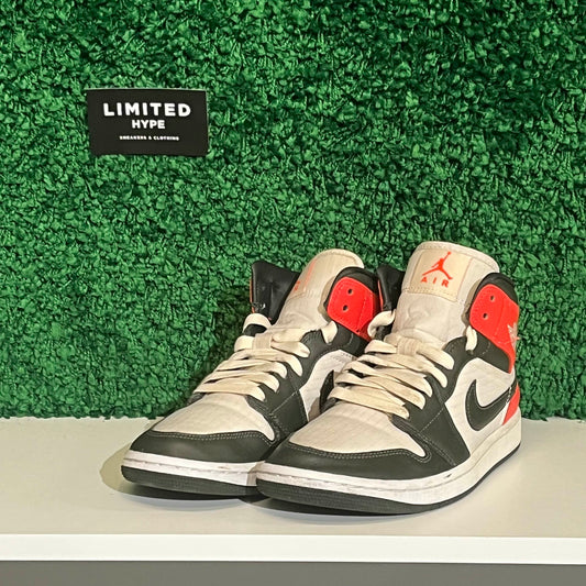 Jordan 1 Mid Newsprint Light Orewood Brown (Women's) (USED NO BOX)