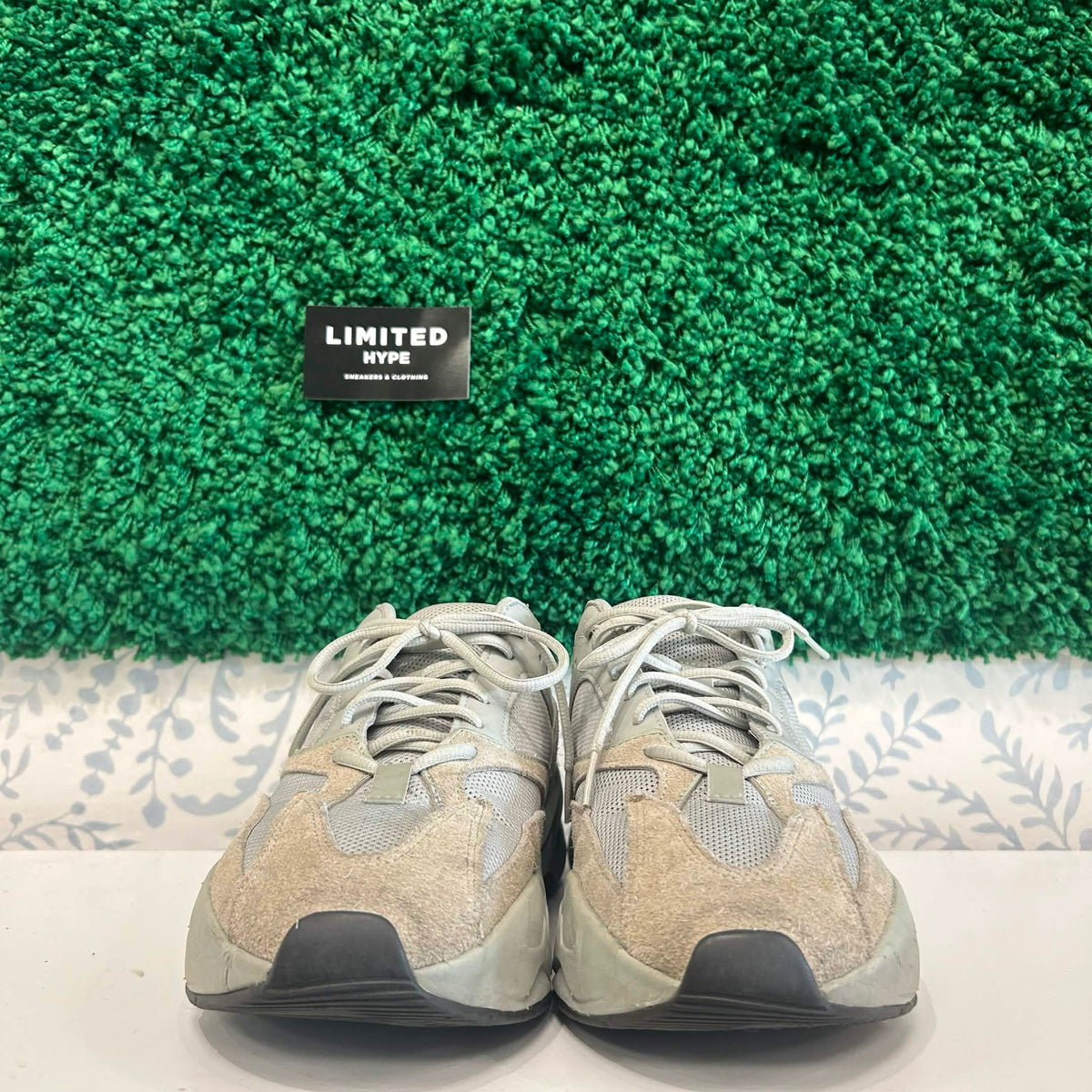 adidas Yeezy Boost 700 Salt (USED, NO BOX)
