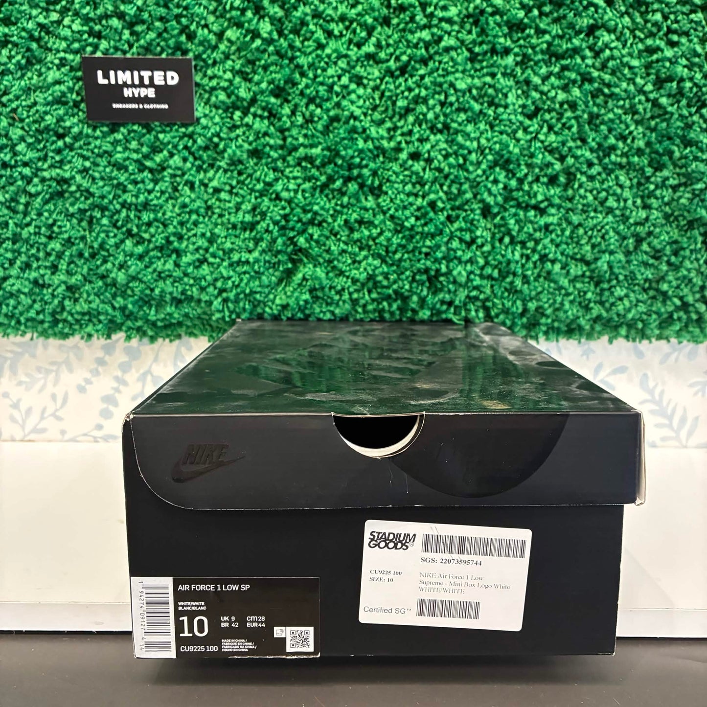 Nike Air Force 1 Low Supreme White (USED, OG ALL)