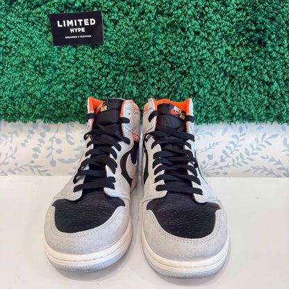 Jordan 1 Retro High Neutral Grey Hyper Crimson (USED, NO BOX)