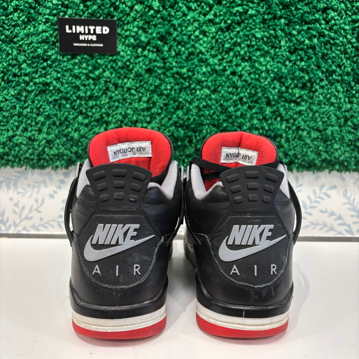 Jordan 4 Retro Bred Reimagined (USED)