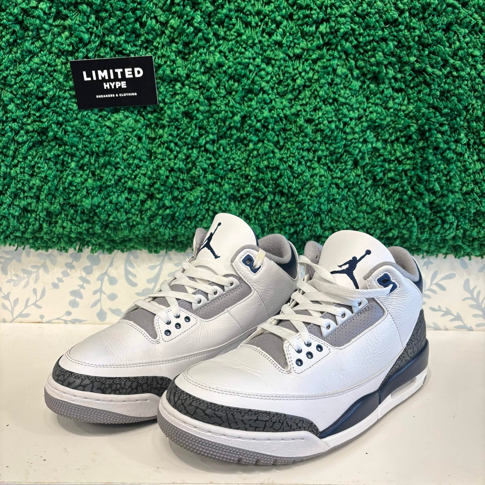 Jordan 3 Retro Midnight Navy (USED)