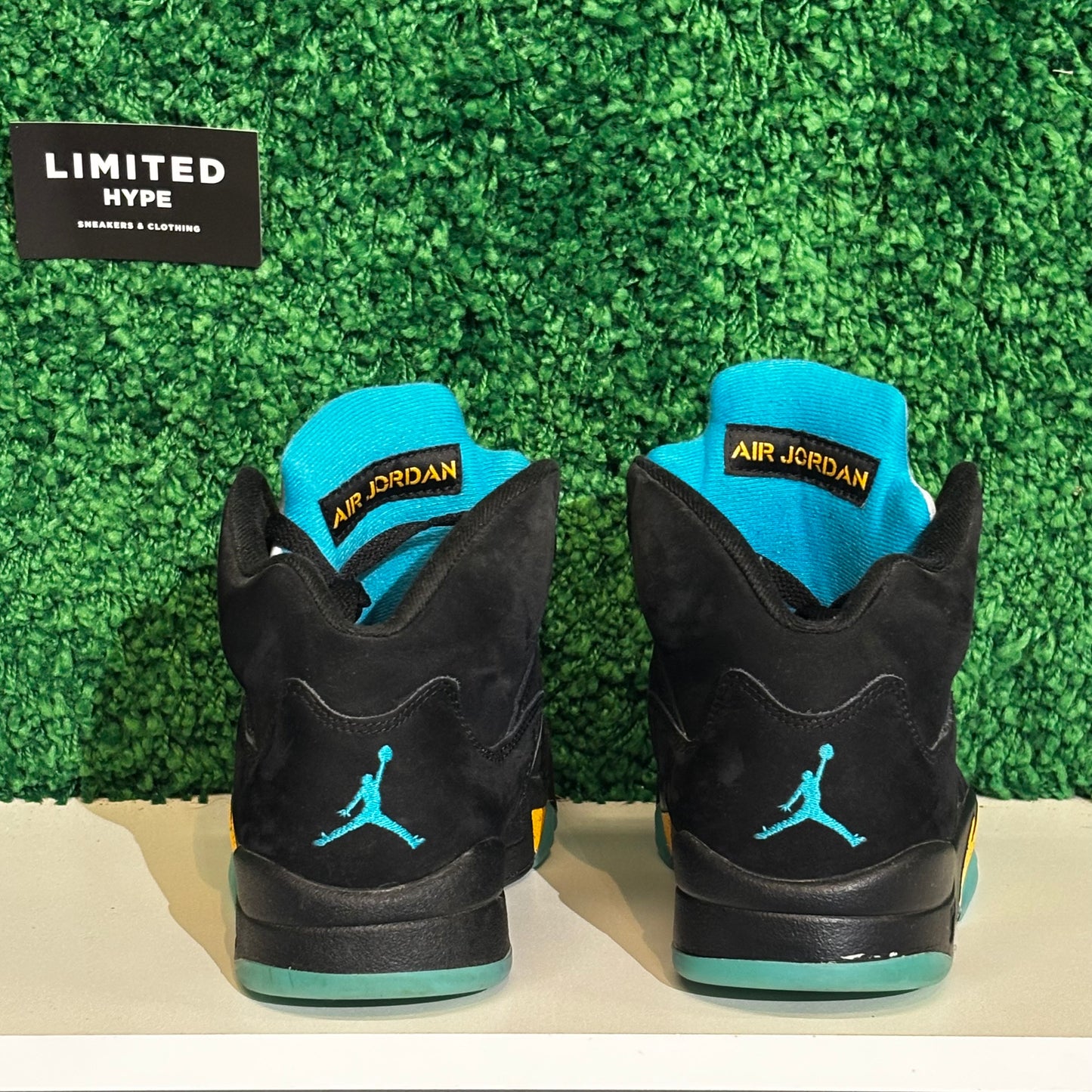 Jordan 5 Retro Aqua (USED, NO BOX)
