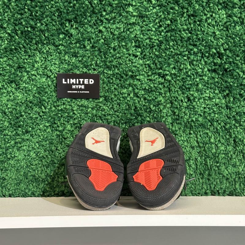 Jordan 4 Retro Taupe Haze