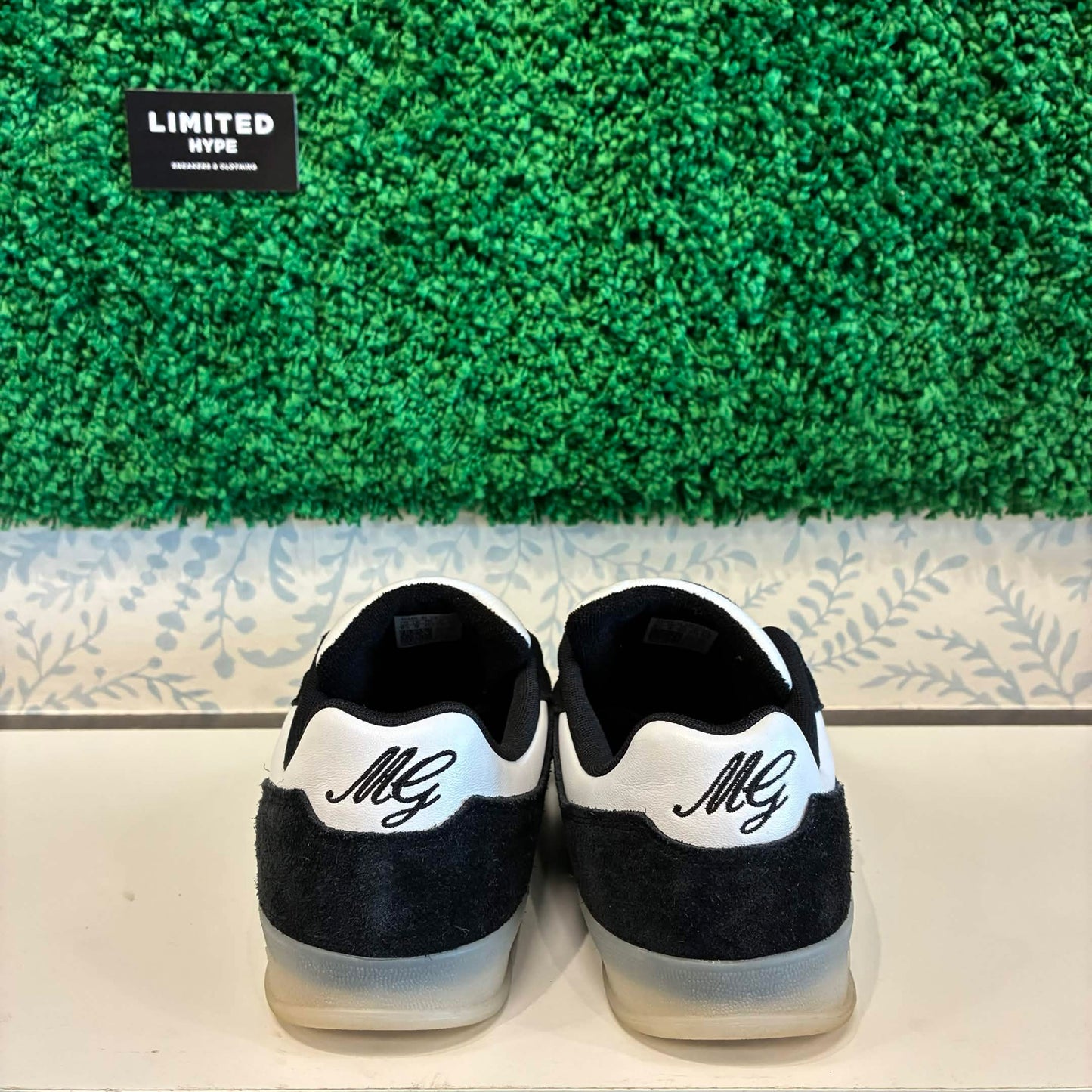 adidas Aloha Super Gustav Tønnesen (USED)