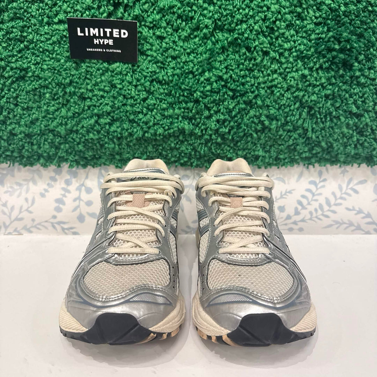 ASICS Gel-Kayano 14 Birch Pure Silver Teal Gold (USED, NO BOX)