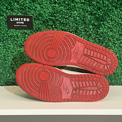 Jordan 1 Retro High OG Chicago Lost and Found (USED)