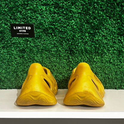 Yeezy Foam RNR Desert Sand (USED, NO BOX)