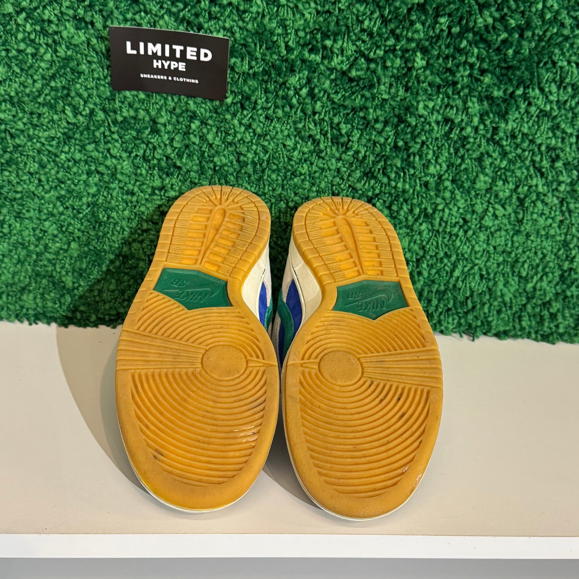 Nike SB Dunk Low Hyper Royal Malachite (USED)