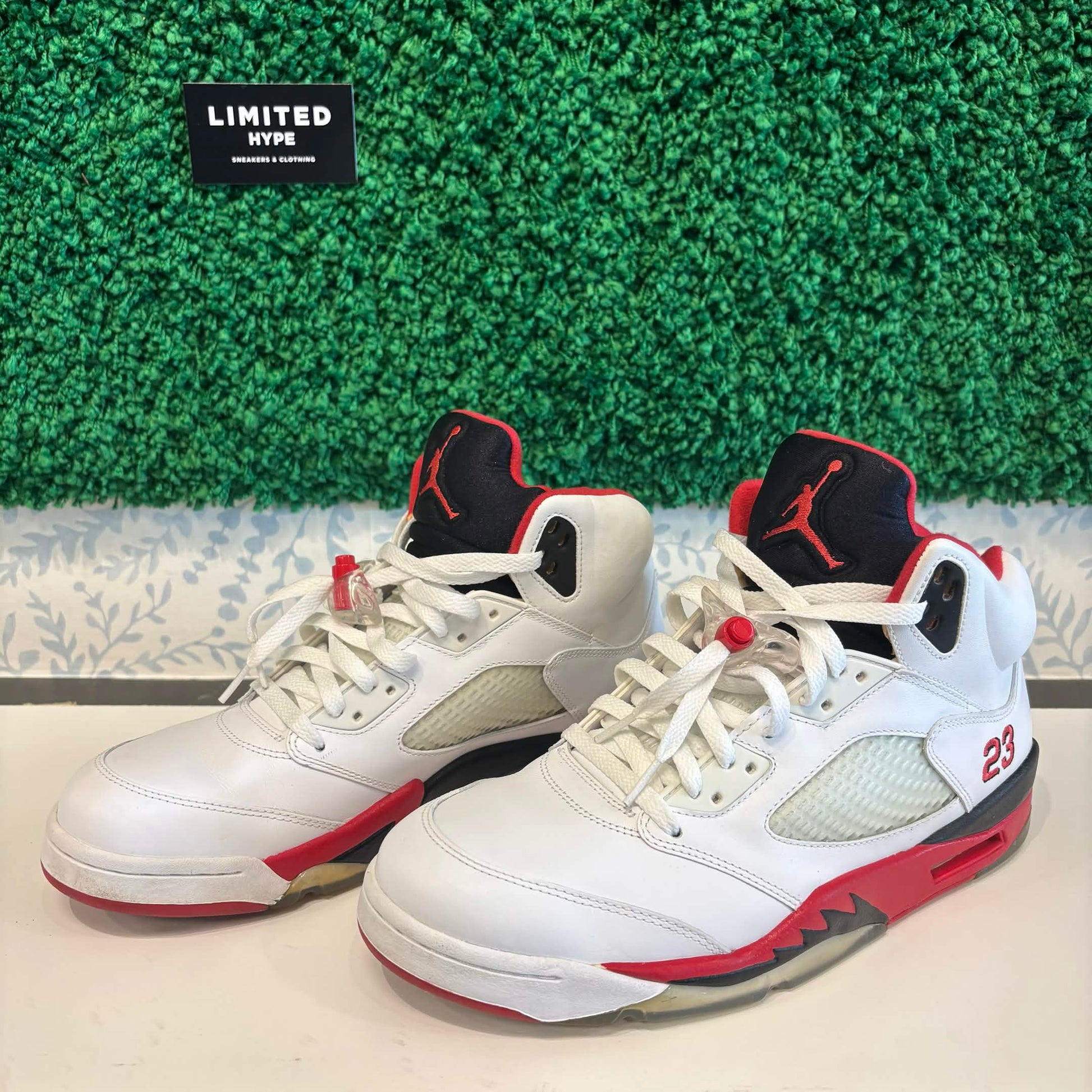 Jordan 5 Retro Fire Red Black Tongue (2013) (USED)