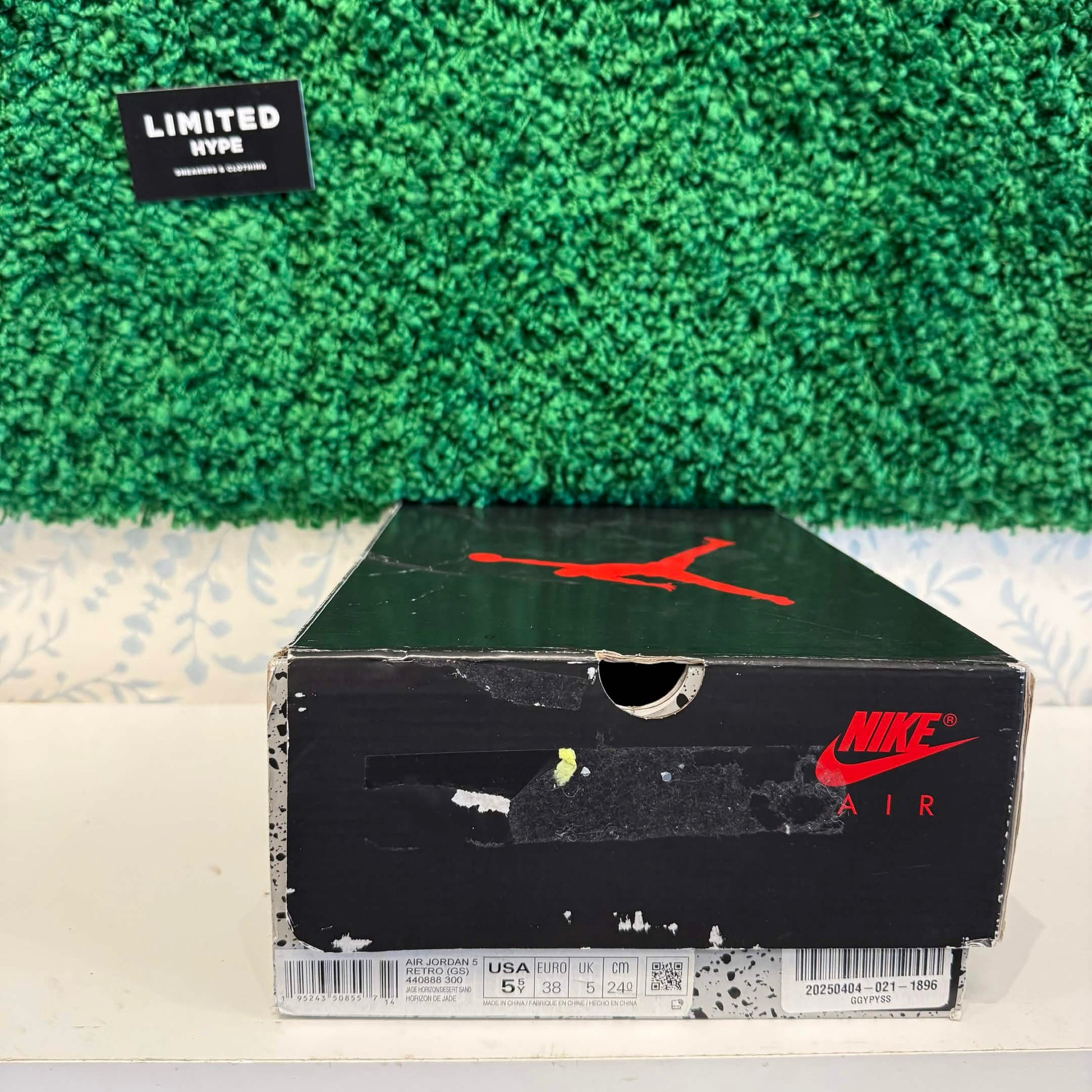 Jordan 5 Retro Off-White Sail (USED) (REP BOX)