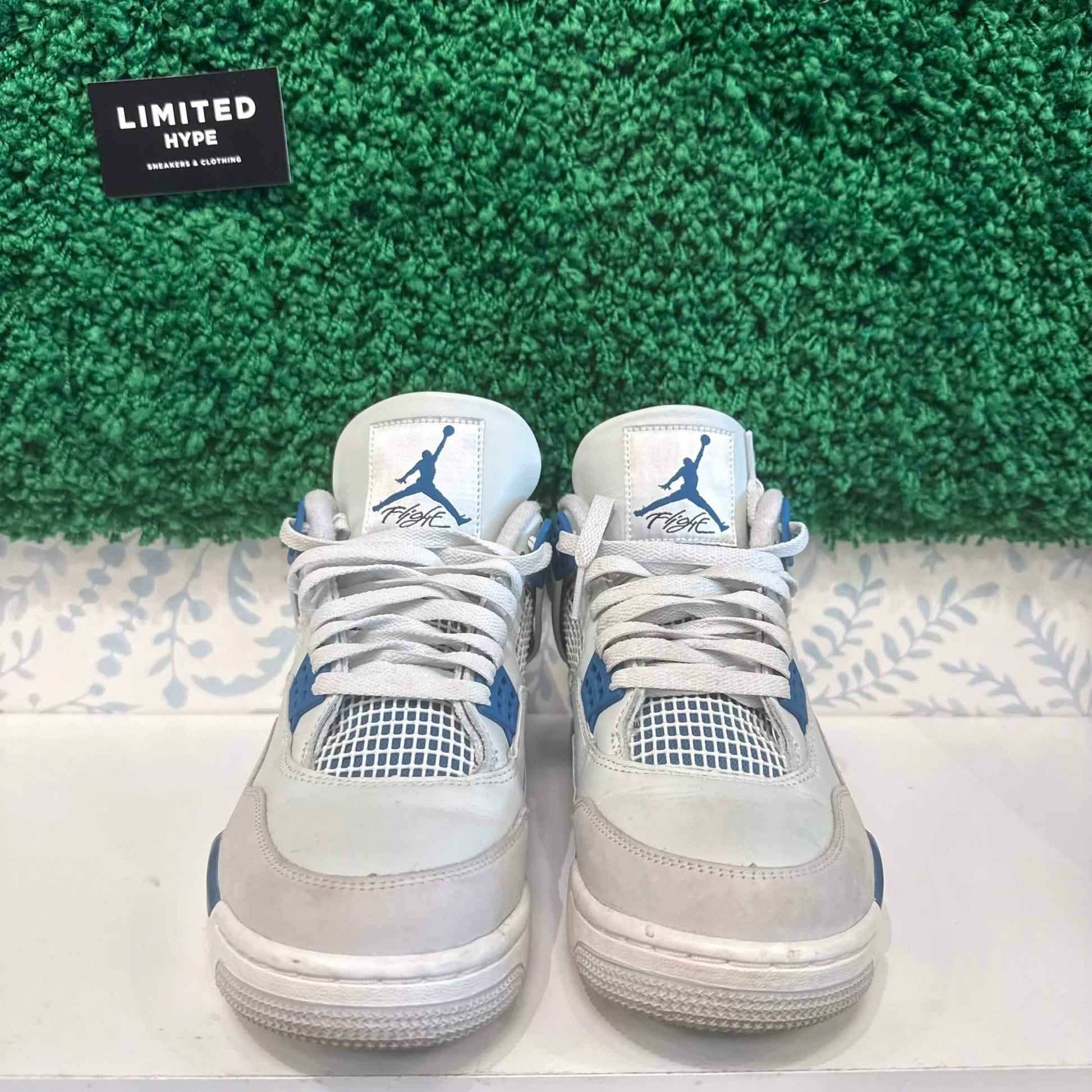 Jordan 4 Retro Military Blue (2024)