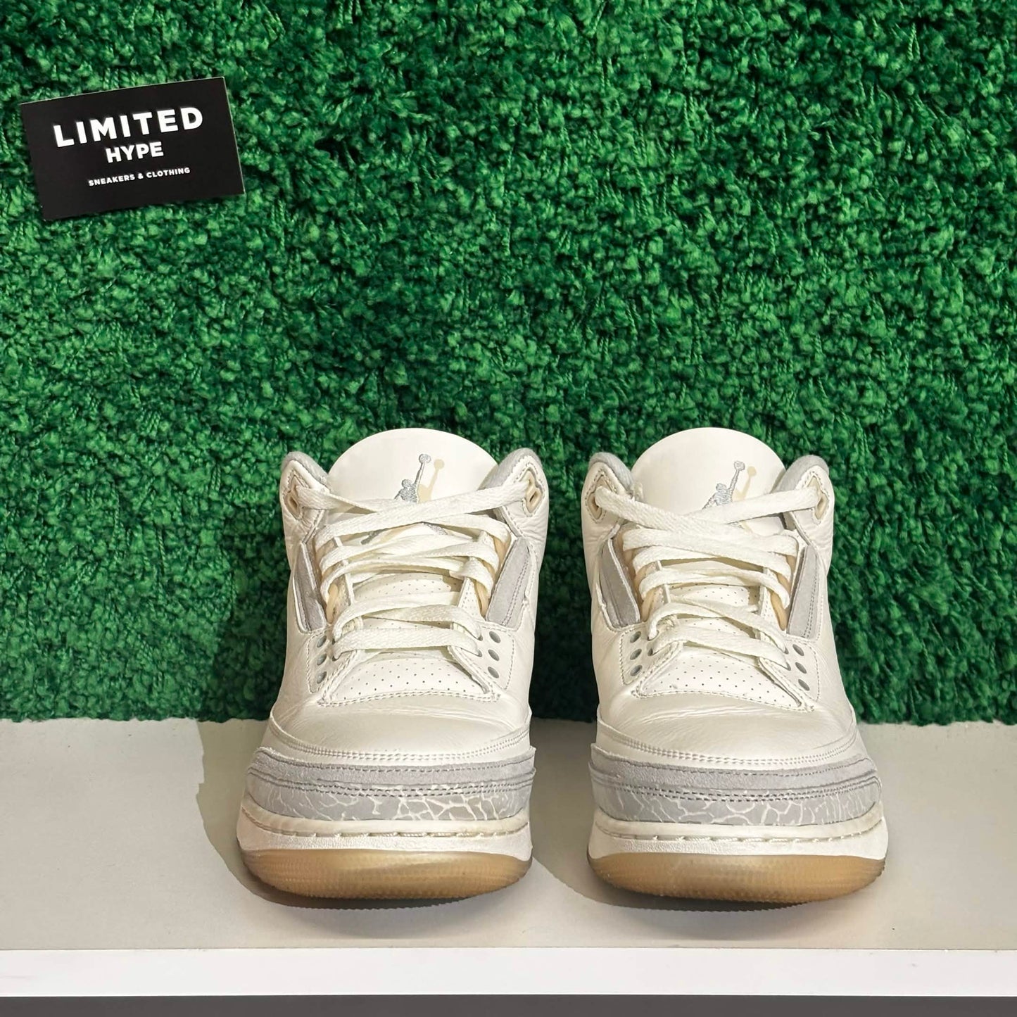 Jordan 3 Retro Craft Ivory (USED)