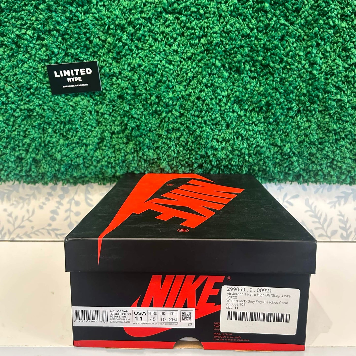 Jordan 1 Retro High OG Bleached Coral (USED)