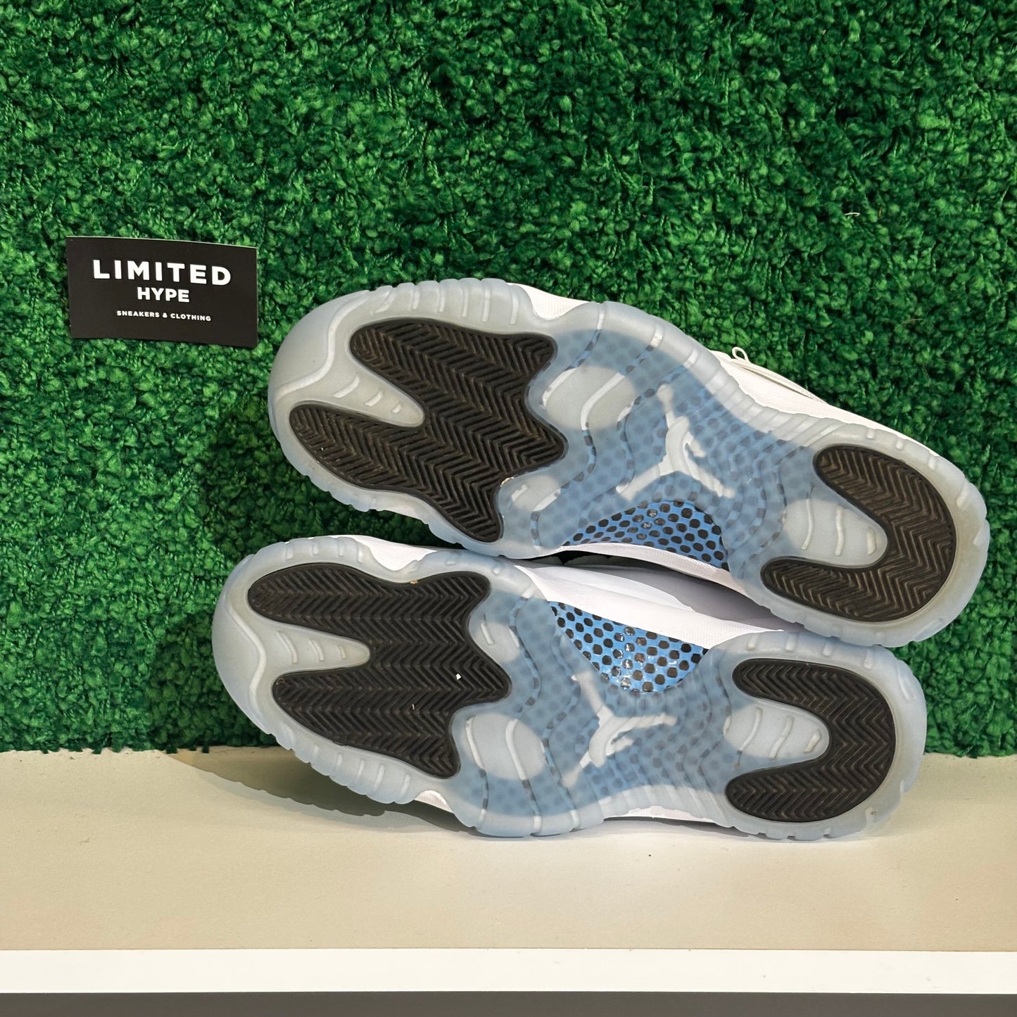 Jordan 11 Retro Legend Blue (USED)