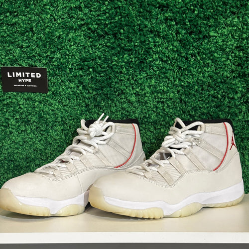 Jordan 11 Retro Platinum Tint (USED)