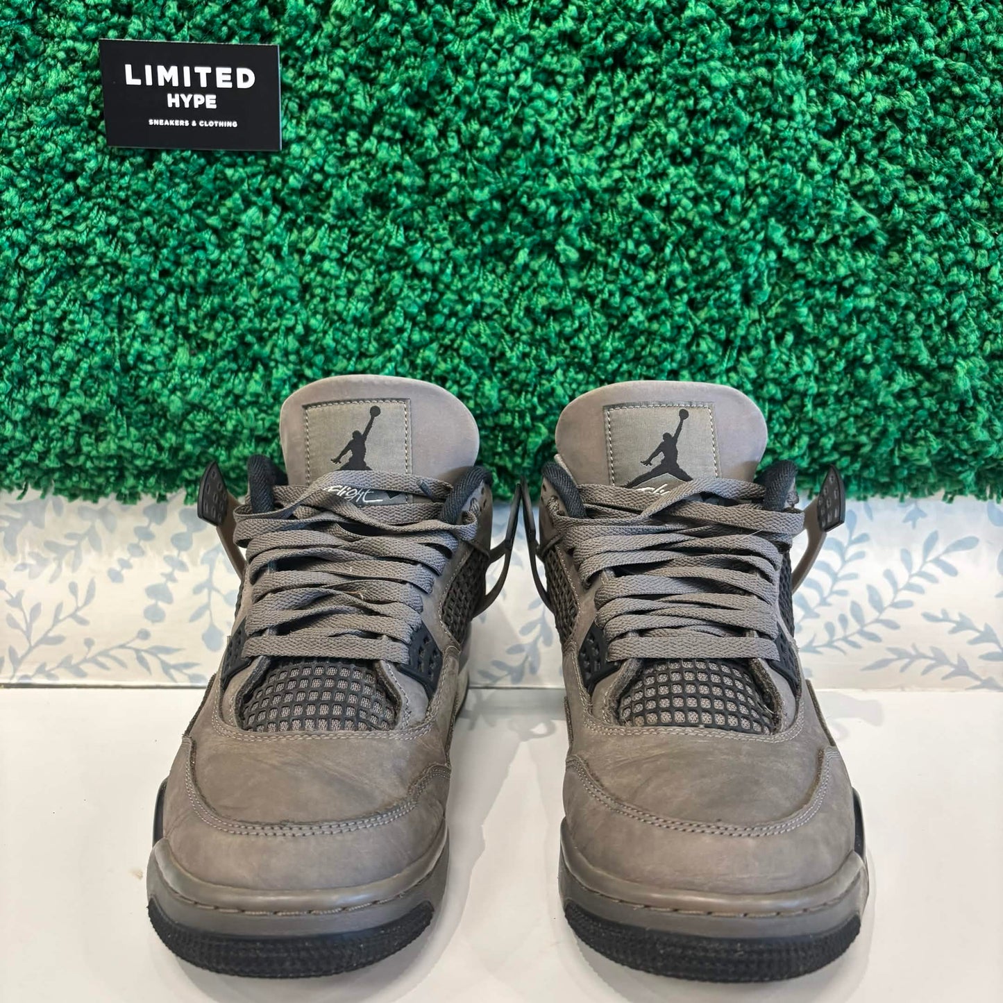 Jordan 4 Retro Cave Stone (USED)