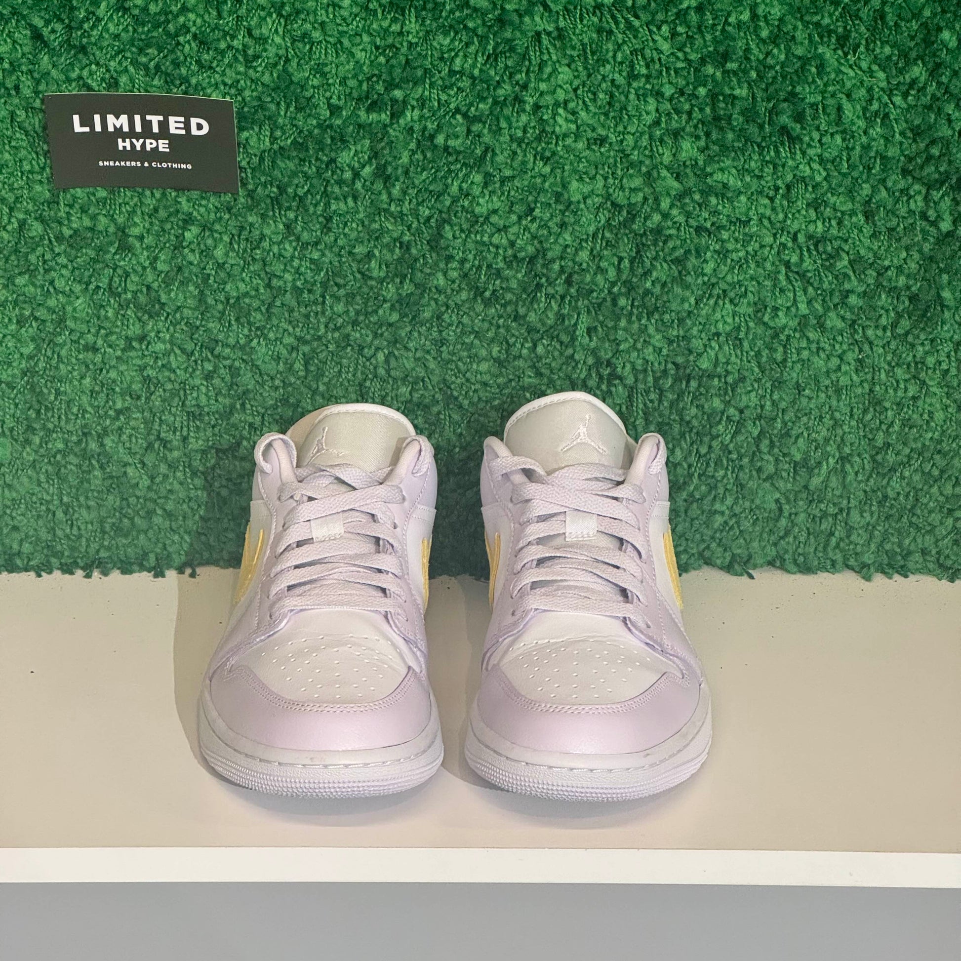 Jordan 1 Low Barely Grape (Women's) (USED) (NO BOX)